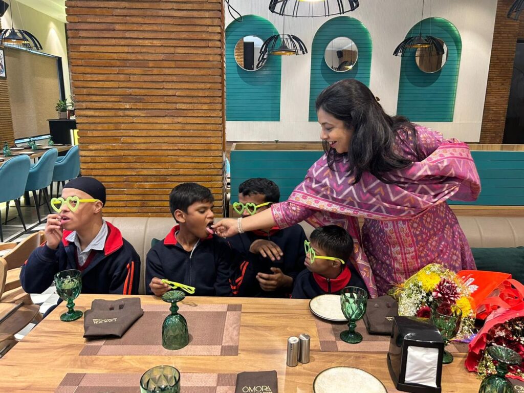 41df4d8b aa9c 4d43 9d33 5fb2ec65d7ef